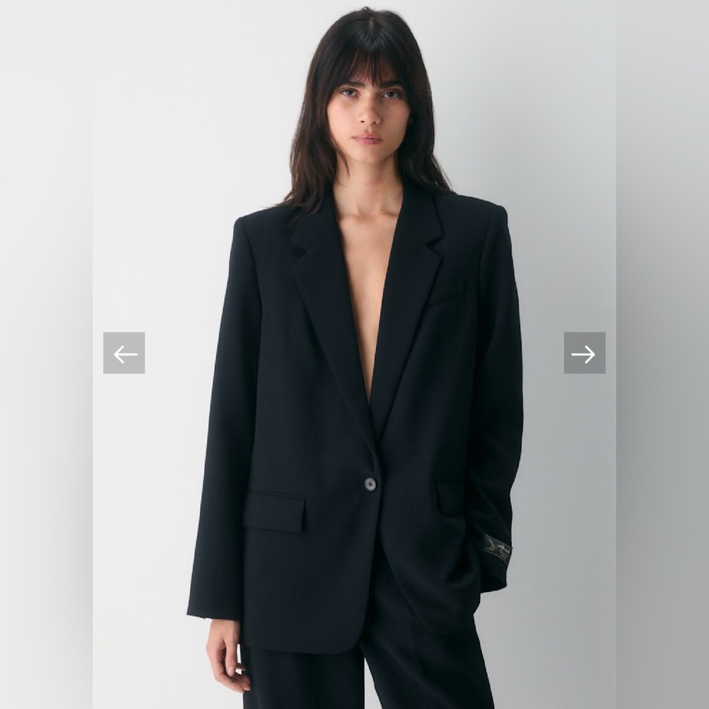 Wilfred Black Oversized Single-Button Blazer